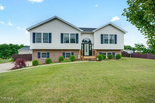 $350,000 | 2020 Cody Cove, Bluff City, TN 37618