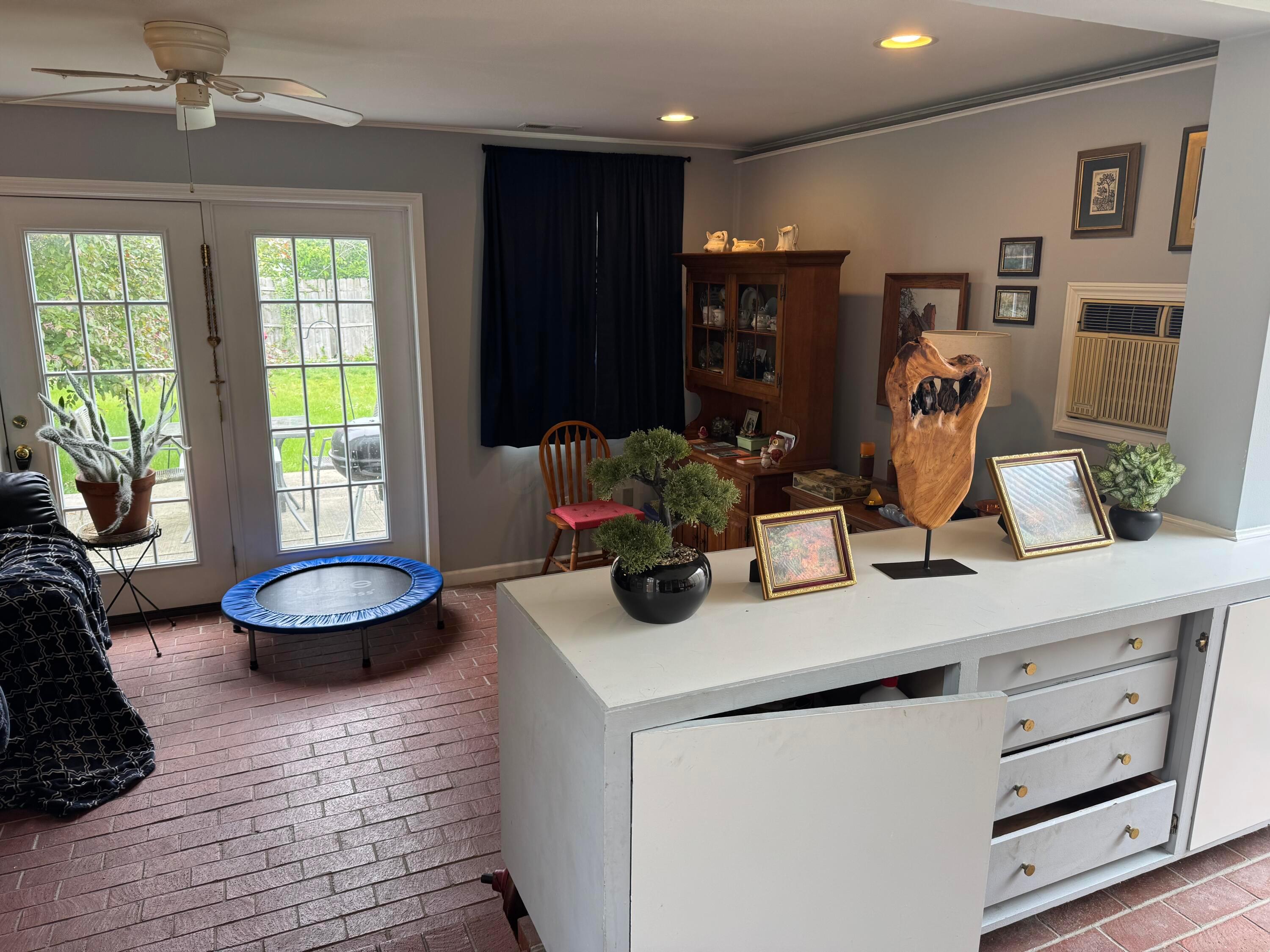 2532 Dover Road Columbus, OH 43209 - Photo 24 of 34 IMG_1572