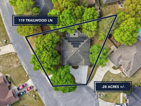 $334,500 | 119 Trailwood Lane, Crestview, FL 32539