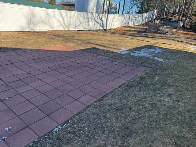 $2,400 | 261 Litchfield Street, Leominster, MA 01453