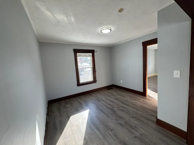 $2,400 | 261 Litchfield Street, Leominster, MA 01453