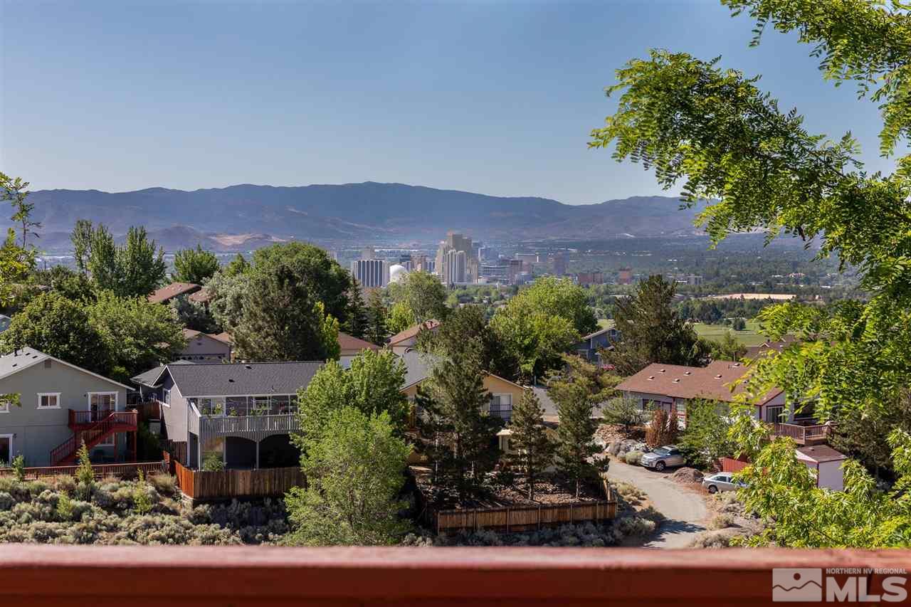 672 Tarn Way Reno, NV 89503 - Photo 2 of 29 Photo 2