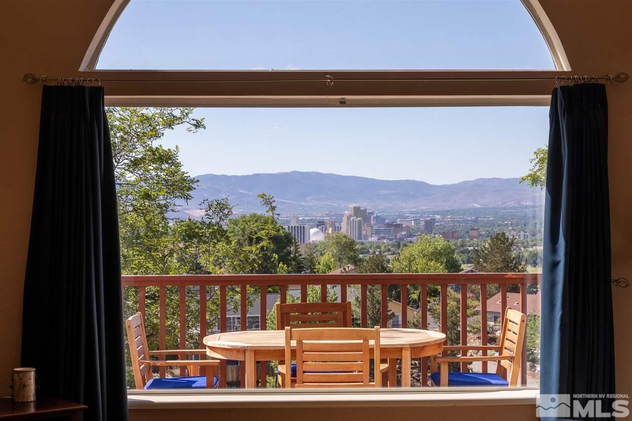 672 Tarn Way Reno, NV 89503 - Photo 4 of 29 Photo 4