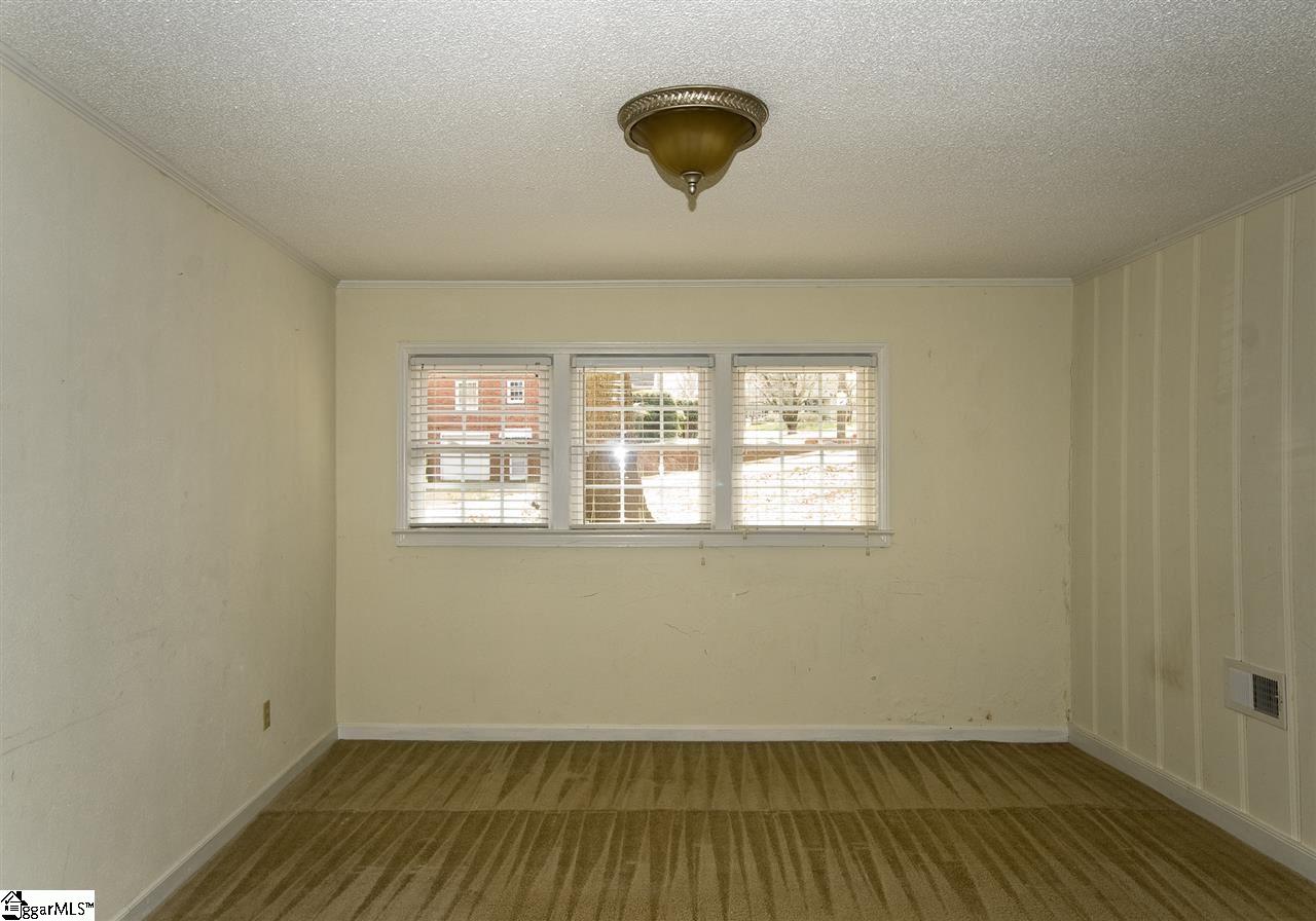 413 East Faris Road Greenville, SC 29605 - Photo 16 of 17 Gallery Image 16