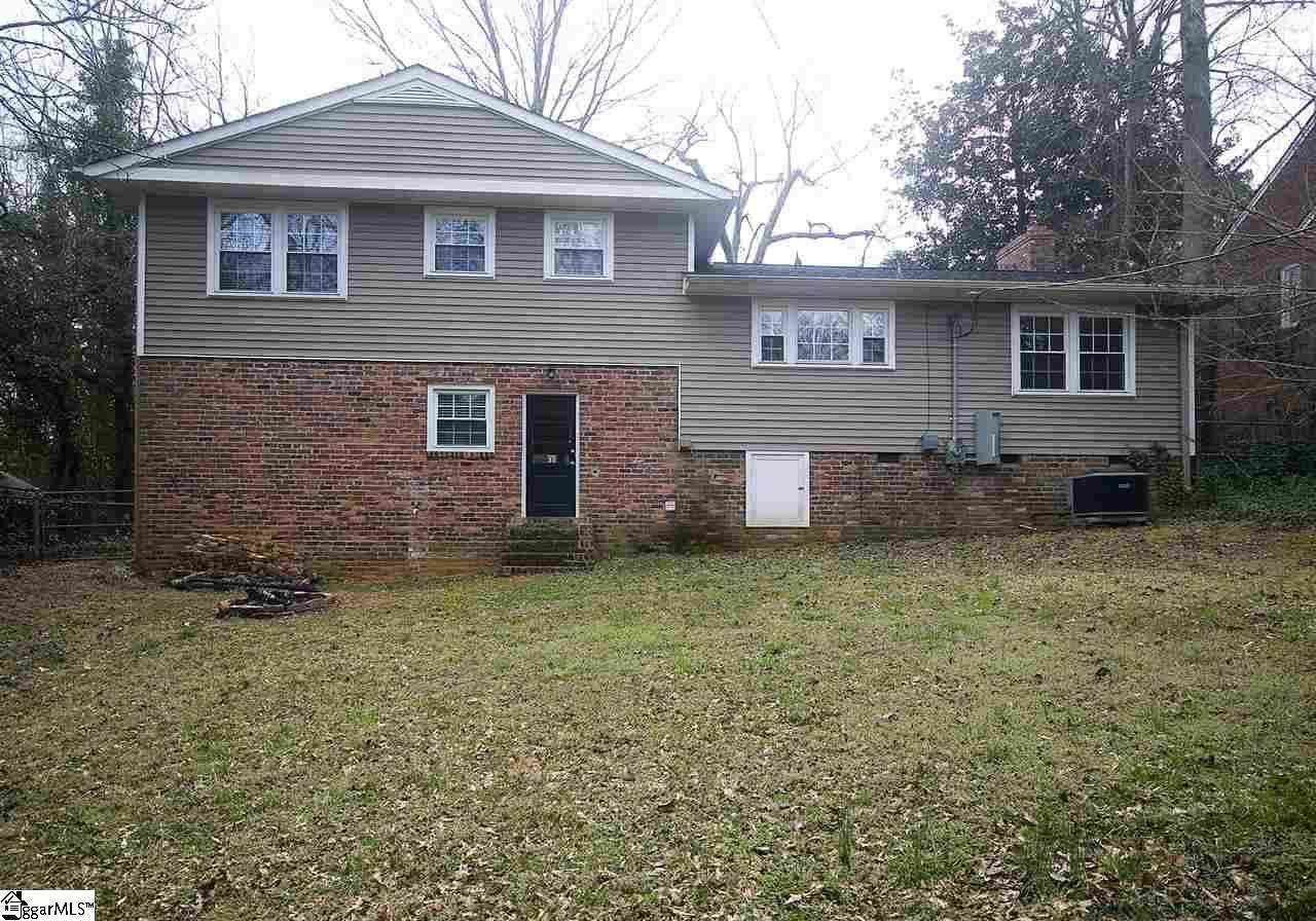 413 East Faris Road Greenville, SC 29605 - Photo 3 of 17 Gallery Image 3