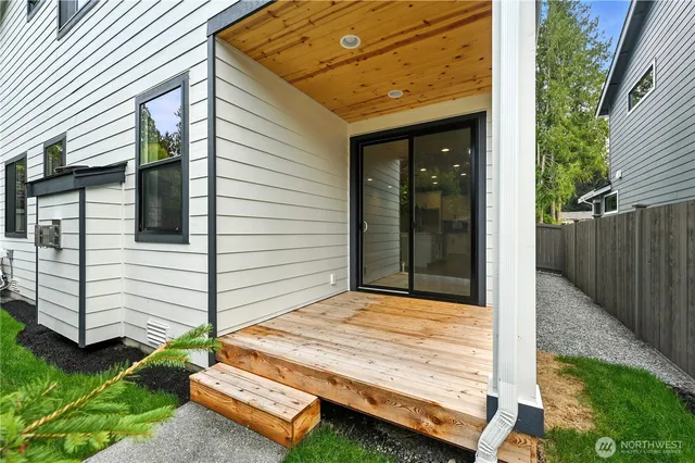 $1,269,950 | 19112 Meridian Drive Southeast, Unit CW 01, Bothell, WA 98012