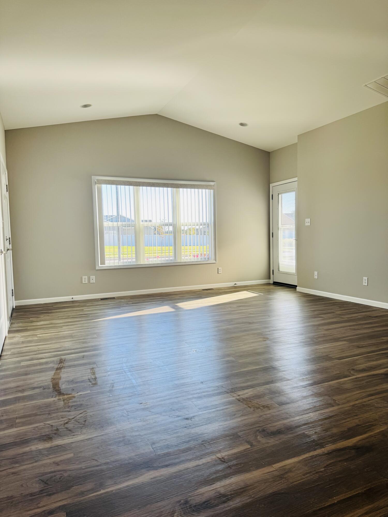 3906 Stadium Street Portage, IN 46368 - Photo 2 of 13 1500x2000