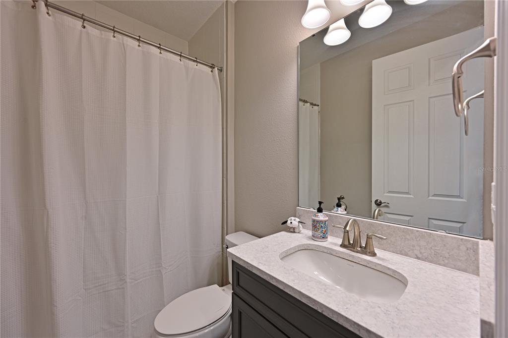 8916 Isabella Circle Parrish, FL 34219 - Photo 17 of 62