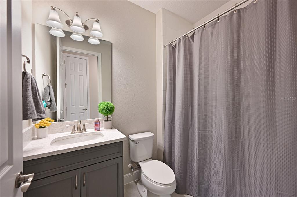 8916 Isabella Circle Parrish, FL 34219 - Photo 19 of 62