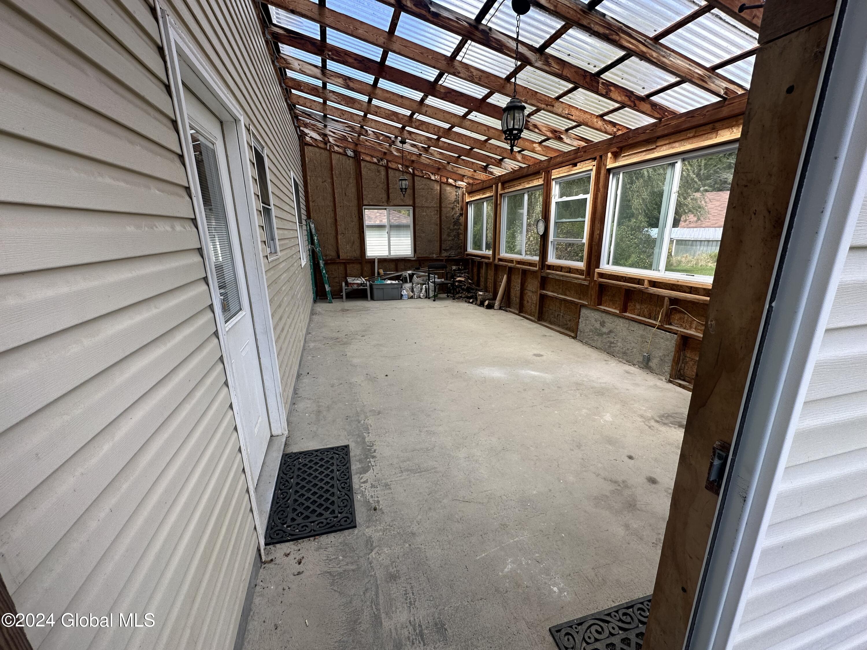 572 County Rte 403 Westerlo, NY 12083 - Photo 5 of 29 03a
