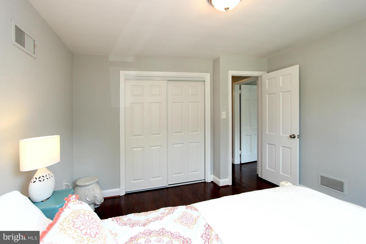 4410 Henderson Road Temple Hills, MD 20748 - Photo 17 of 30 Bedroom