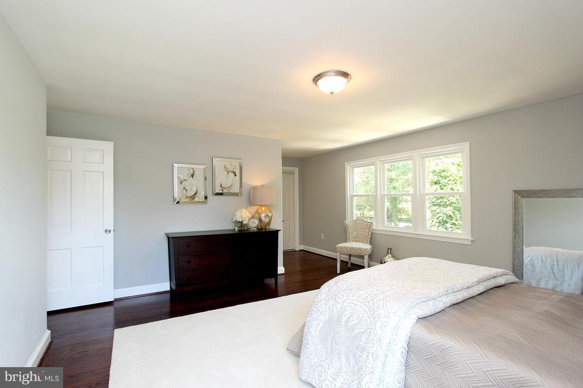 4410 Henderson Road Temple Hills, MD 20748 - Photo 22 of 30 Bedroom