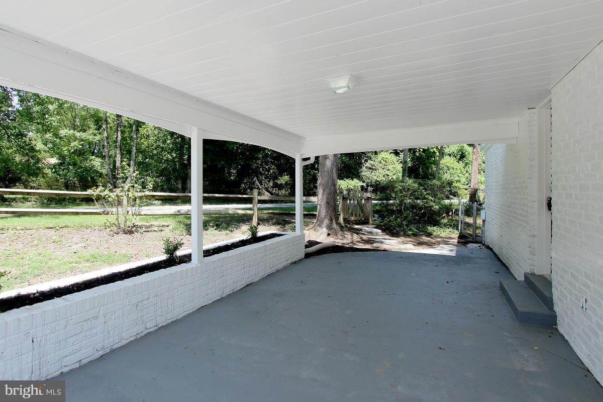 4410 Henderson Road Temple Hills, MD 20748 - Photo 29 of 30 Exterior (Rear)