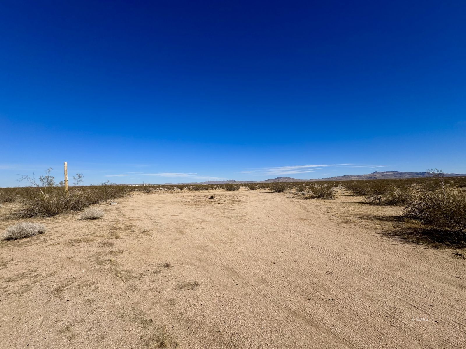 341-083-16 South Redrock Inyokern Road Inyokern, CA 93527 - Photo 3 of 10