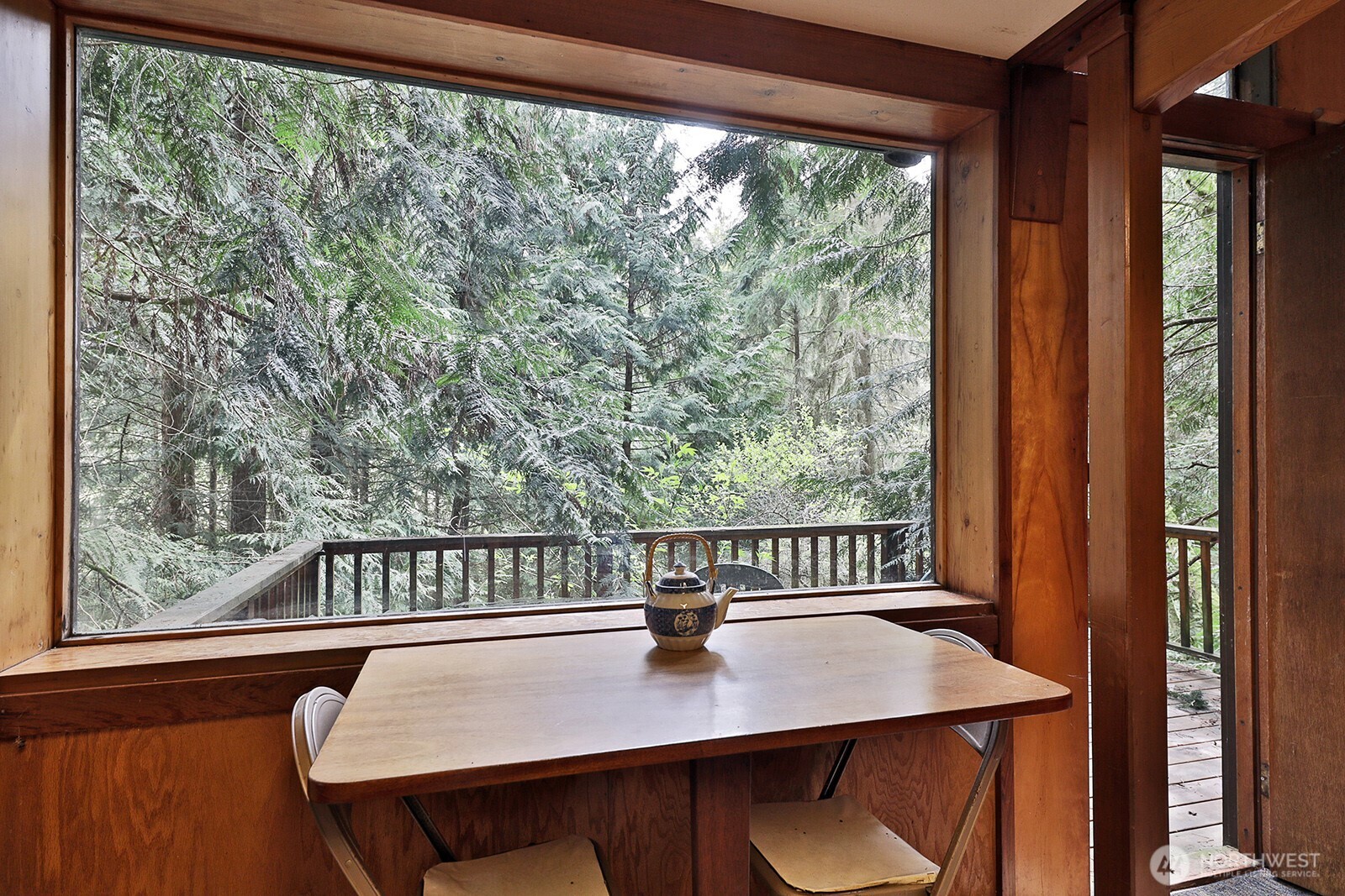 7307 Jewett Road Clinton, WA 98236 - Photo 17 of 31 Gallery Image 17