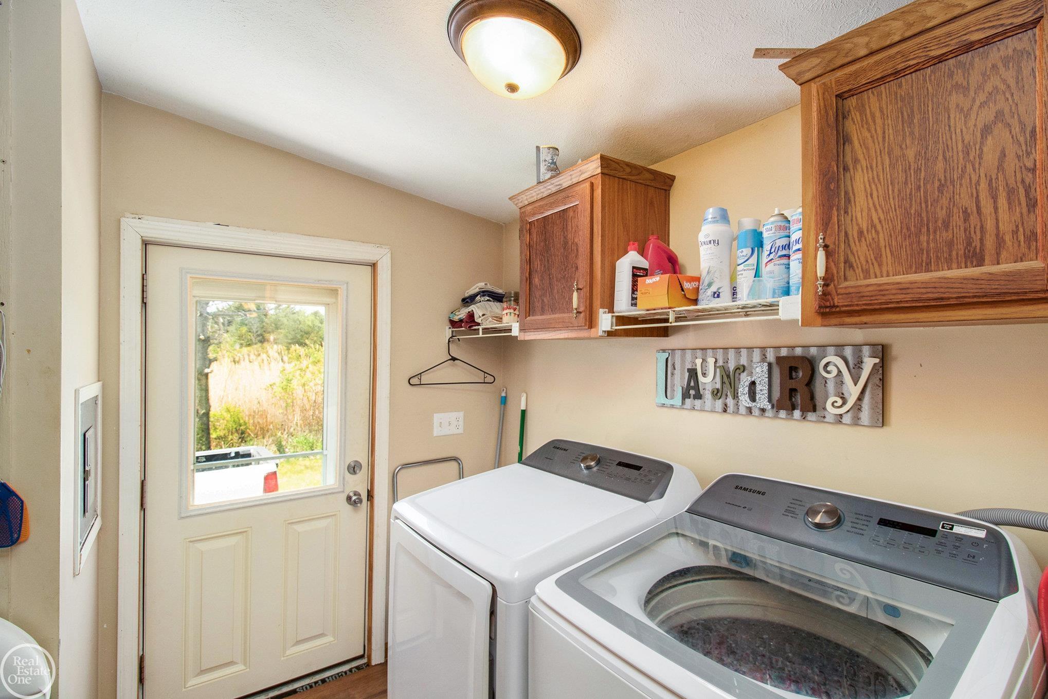 4184 Harris Road Fort Gratiot, MI 48059 - Photo 23 of 31 50109377-22.JPG