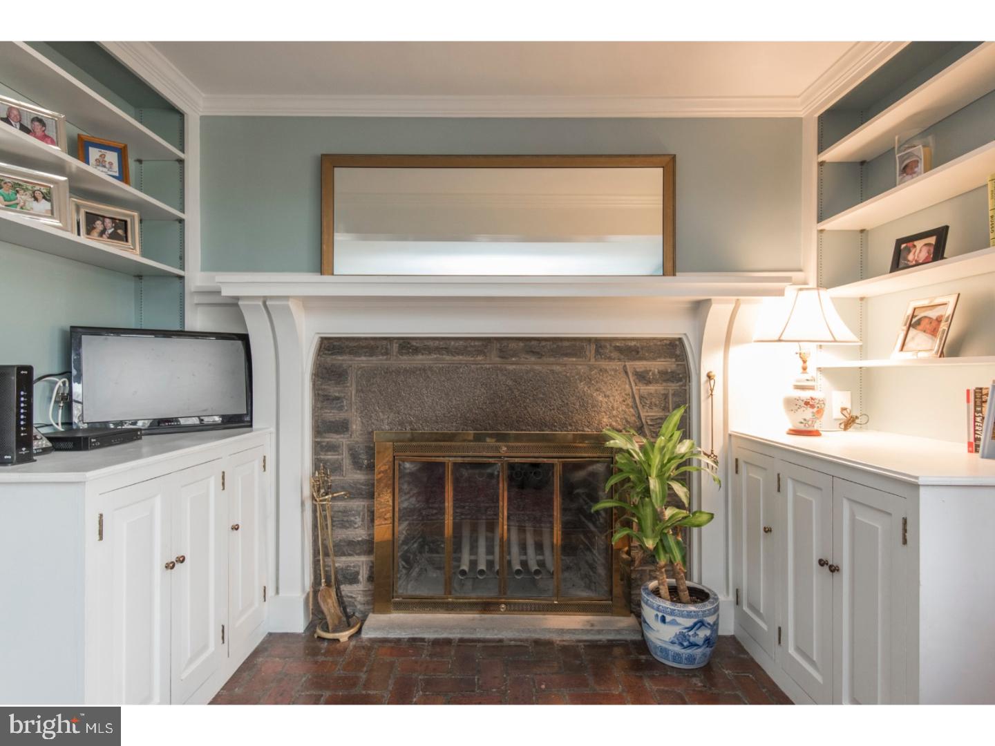 403 Anthwyn Road Narberth, PA 19072 - Photo 4 of 24 Gallery Image 4