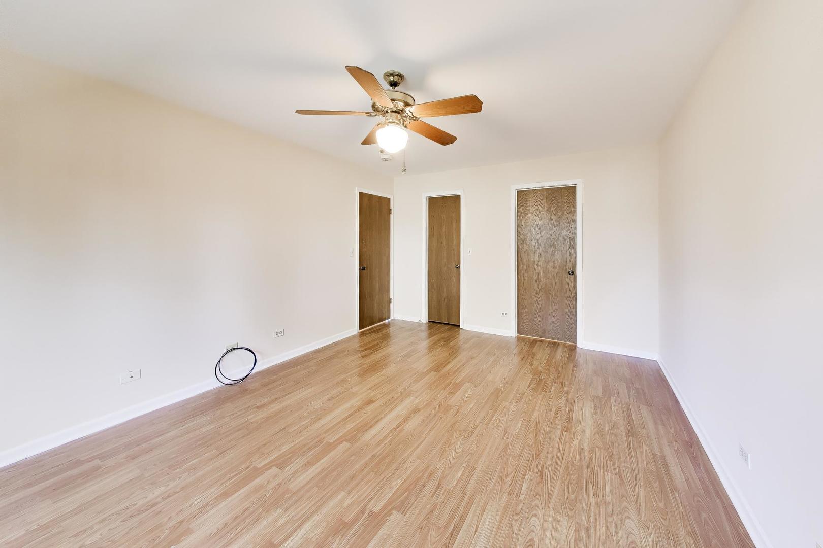 400 East Dundee Road, Unit 208 Buffalo Grove, IL 60089 - Photo 19 of 40 Gallery Image 19
