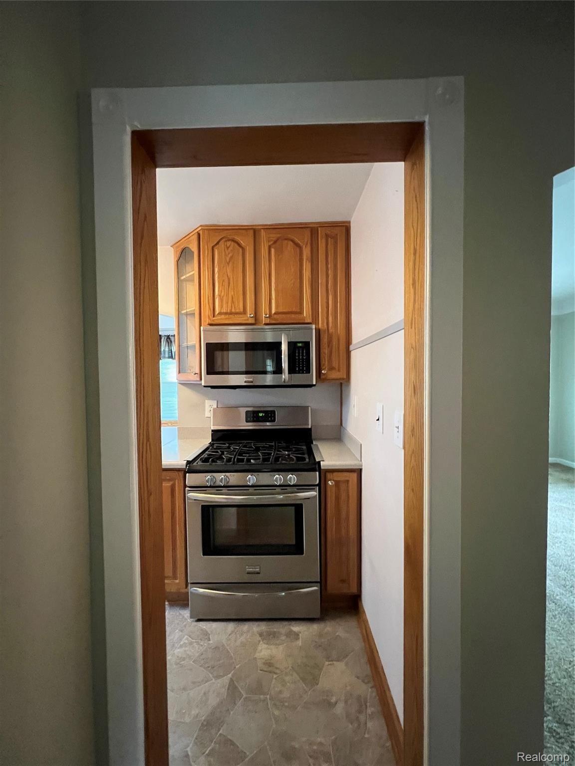 3450 Harding Street Dearborn, MI 48124 - Photo 16 of 31 IMG_8369.jpg