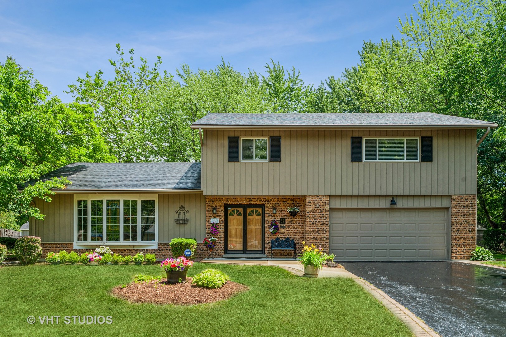 37 Ferndale Road Deerfield, IL 60015 - Photo 1 of 30