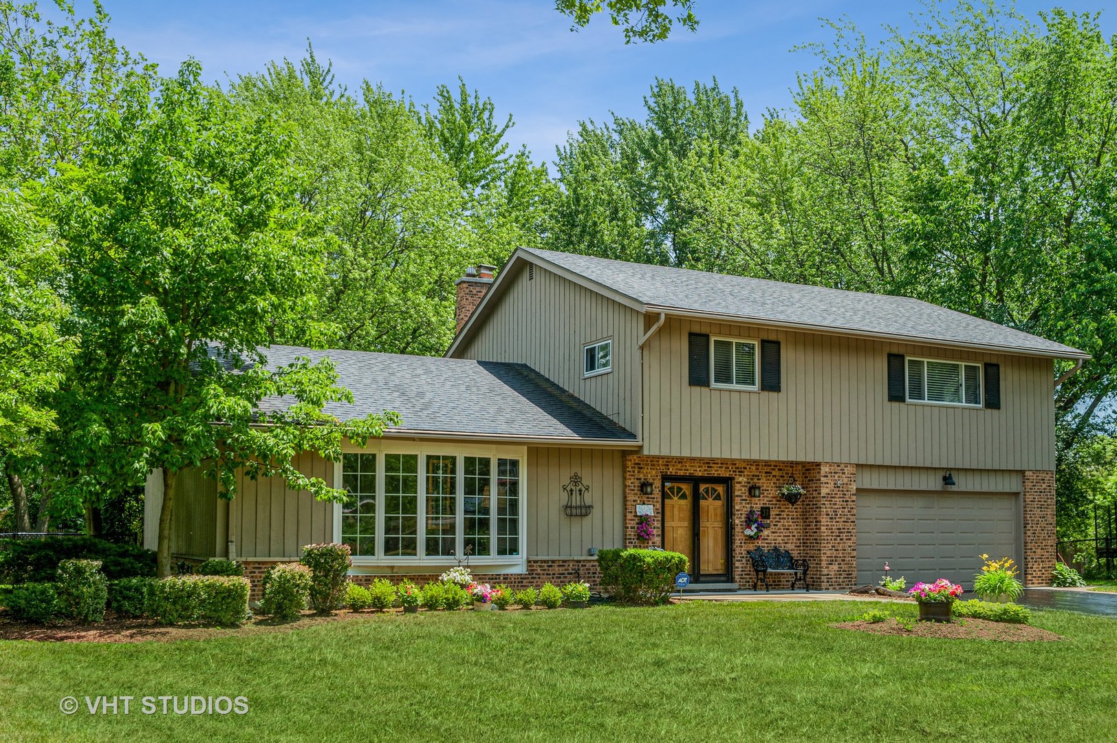 37 Ferndale Road Deerfield, IL 60015 - Photo 2 of 30