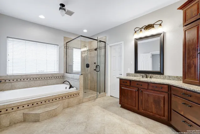 $3,500 | 19510 Battle Oak, San Antonio, TX 78258