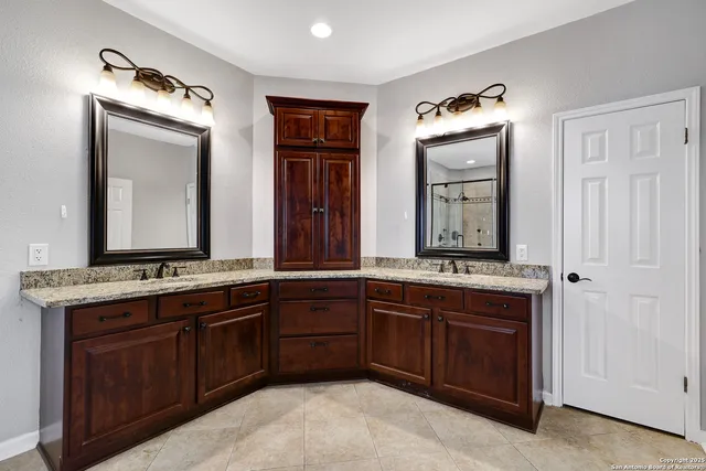 $3,500 | 19510 Battle Oak, San Antonio, TX 78258