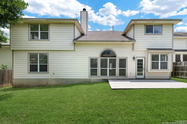 $3,500 | 19510 Battle Oak, San Antonio, TX 78258