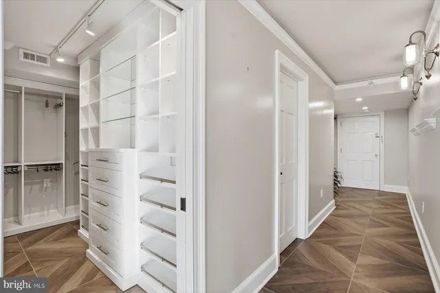 a view of walk in closet