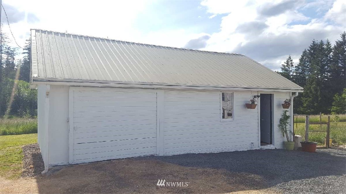 719 Tennessee Road Winlock, WA 98596 - Photo 12 of 19