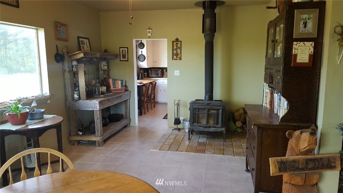 719 Tennessee Road Winlock, WA 98596 - Photo 6 of 19