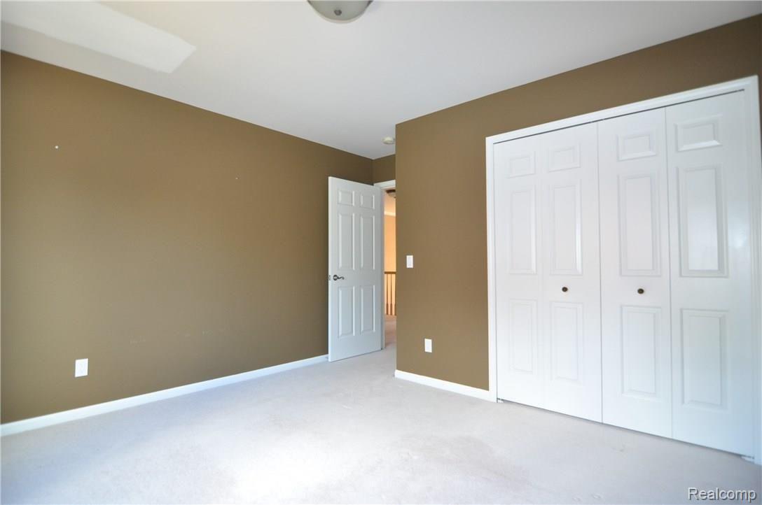 1232 Tulberry Circle Rochester, MI 48306 - Photo 34 of 48 DSC_0048.JPG