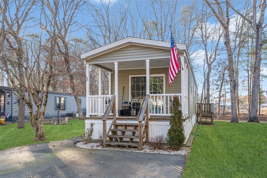 40 Leisure Way Coventry, RI 02816 - Photo 17 of 24