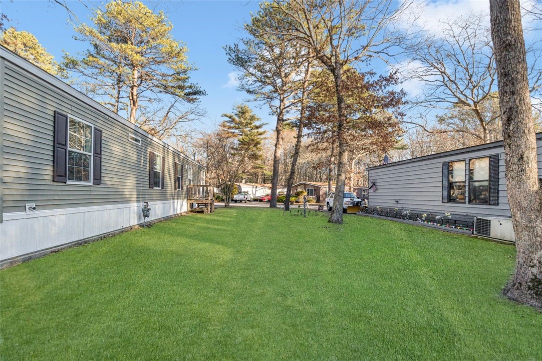 40 Leisure Way Coventry, RI 02816 - Photo 21 of 24