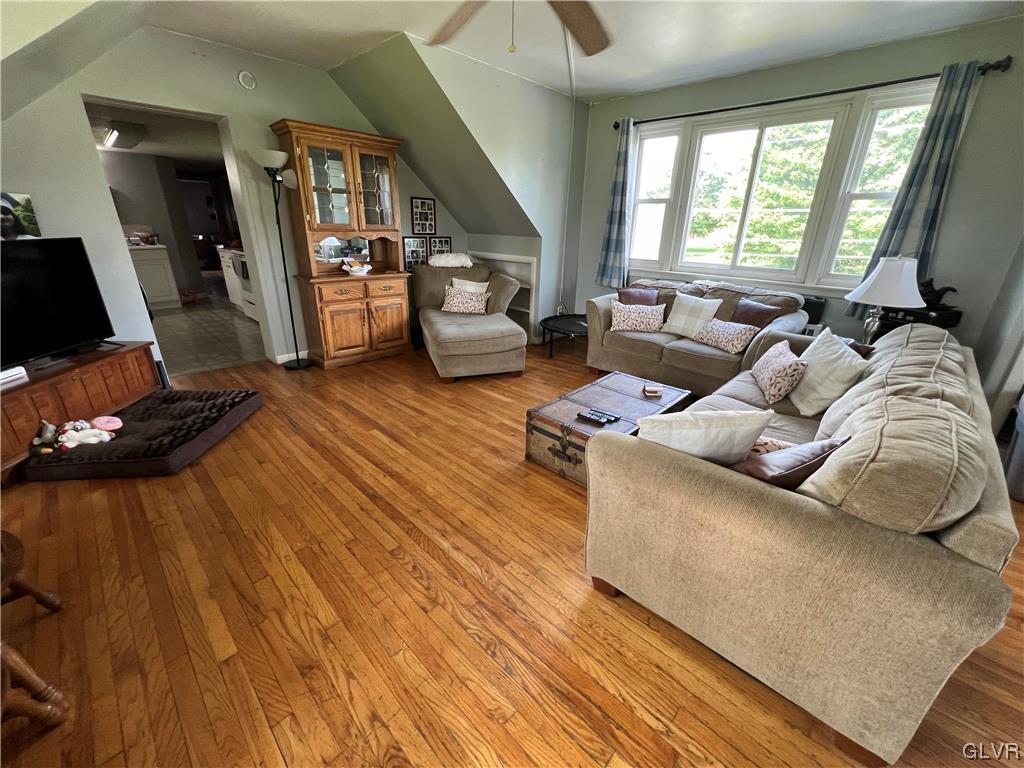 916 Gap View Road Nazareth, PA 18064 - Photo 22 of 26