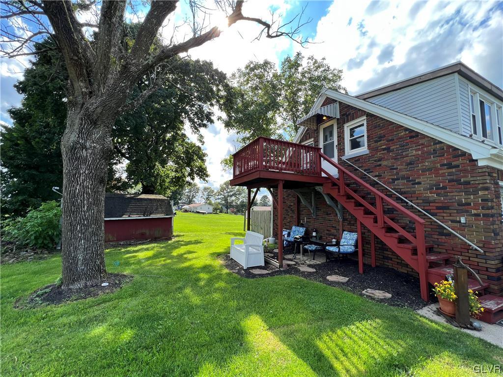 916 Gap View Road Nazareth, PA 18064 - Photo 4 of 26