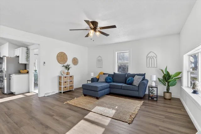 $195,000 | 1127 Townline Avenue, Beloit, WI 53511