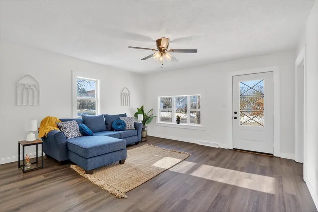 $195,000 | 1127 Townline Avenue, Beloit, WI 53511