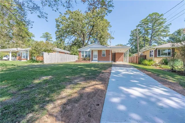 $159,900 | 318 Claiborne Street, Pineville, LA 71360