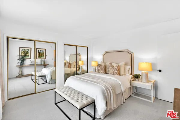 $690,000 | 914 Lincoln Boulevard, Unit 207, Santa Monica, CA 90403