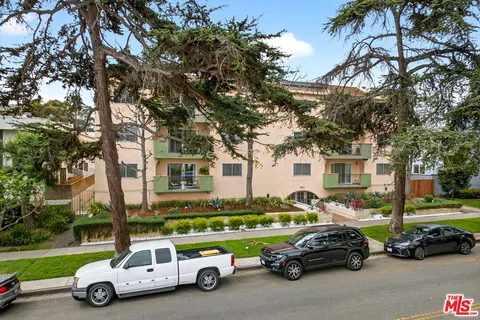 $729,000 | 914 Lincoln Boulevard, Unit 207, Santa Monica, CA 90403