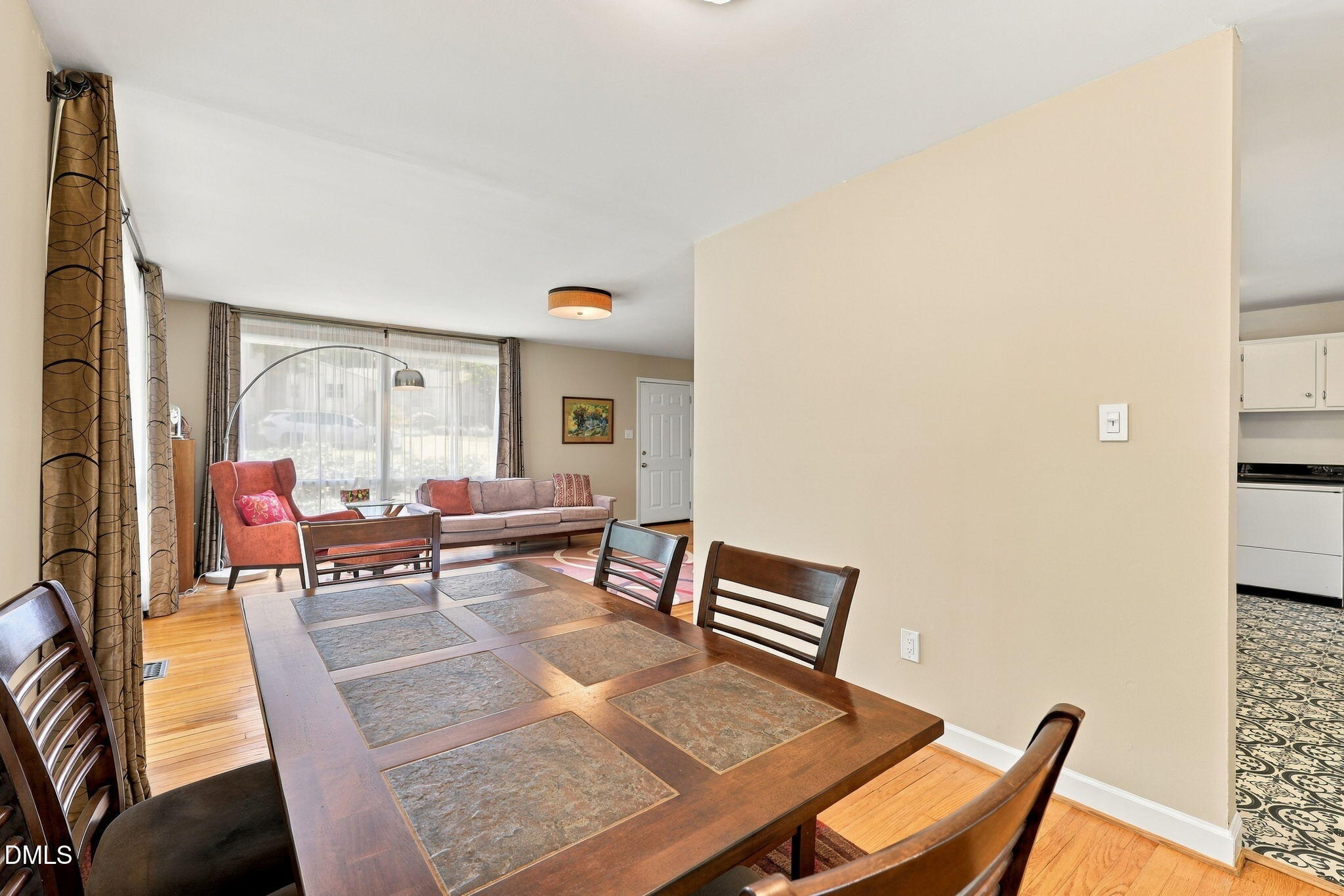513 Banks Street Raleigh, NC 27604 - Photo 7 of 34 Dining Room