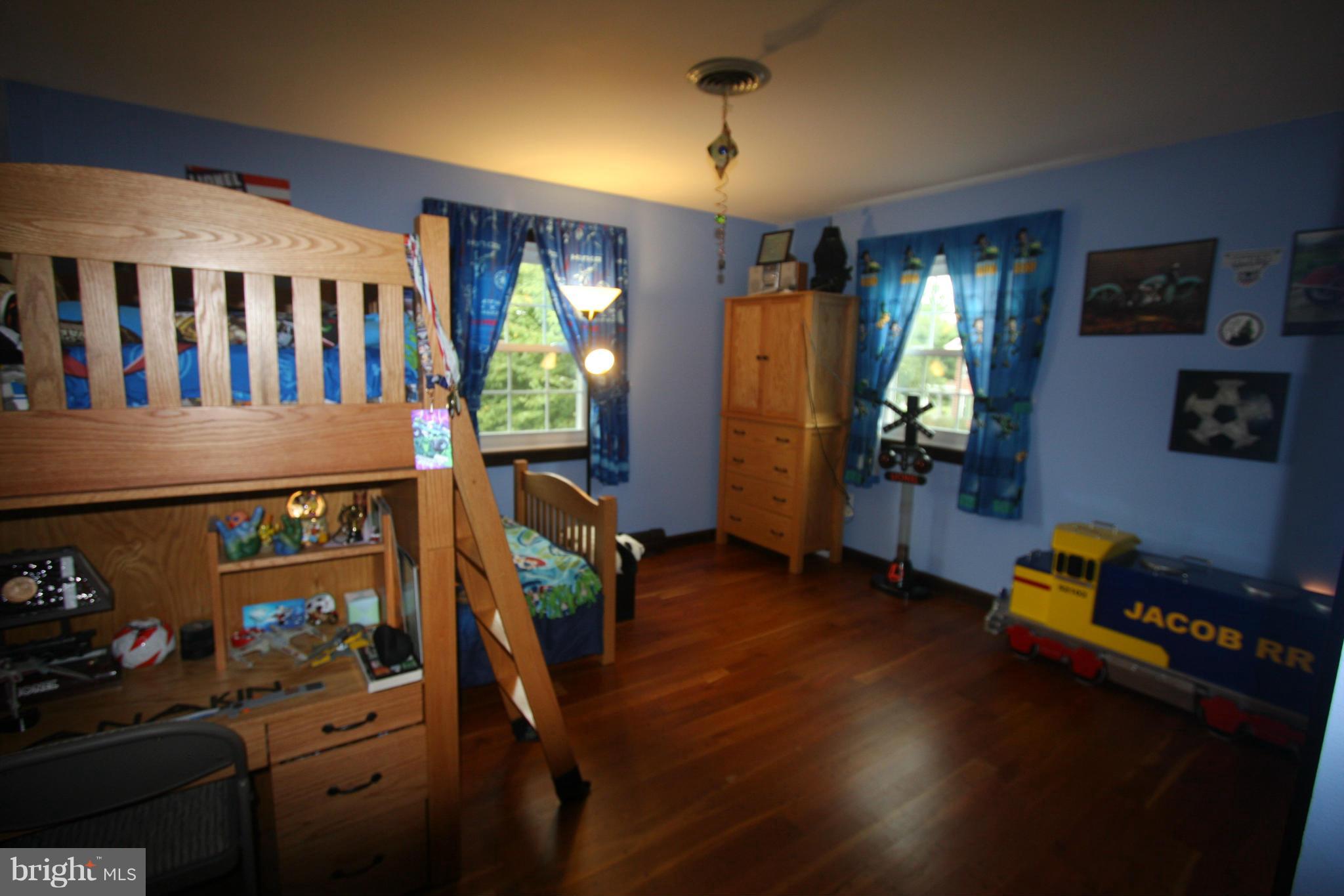 6207 New London Road New Market, MD 21774 - Photo 20 of 30 Spacious Second Bedroom