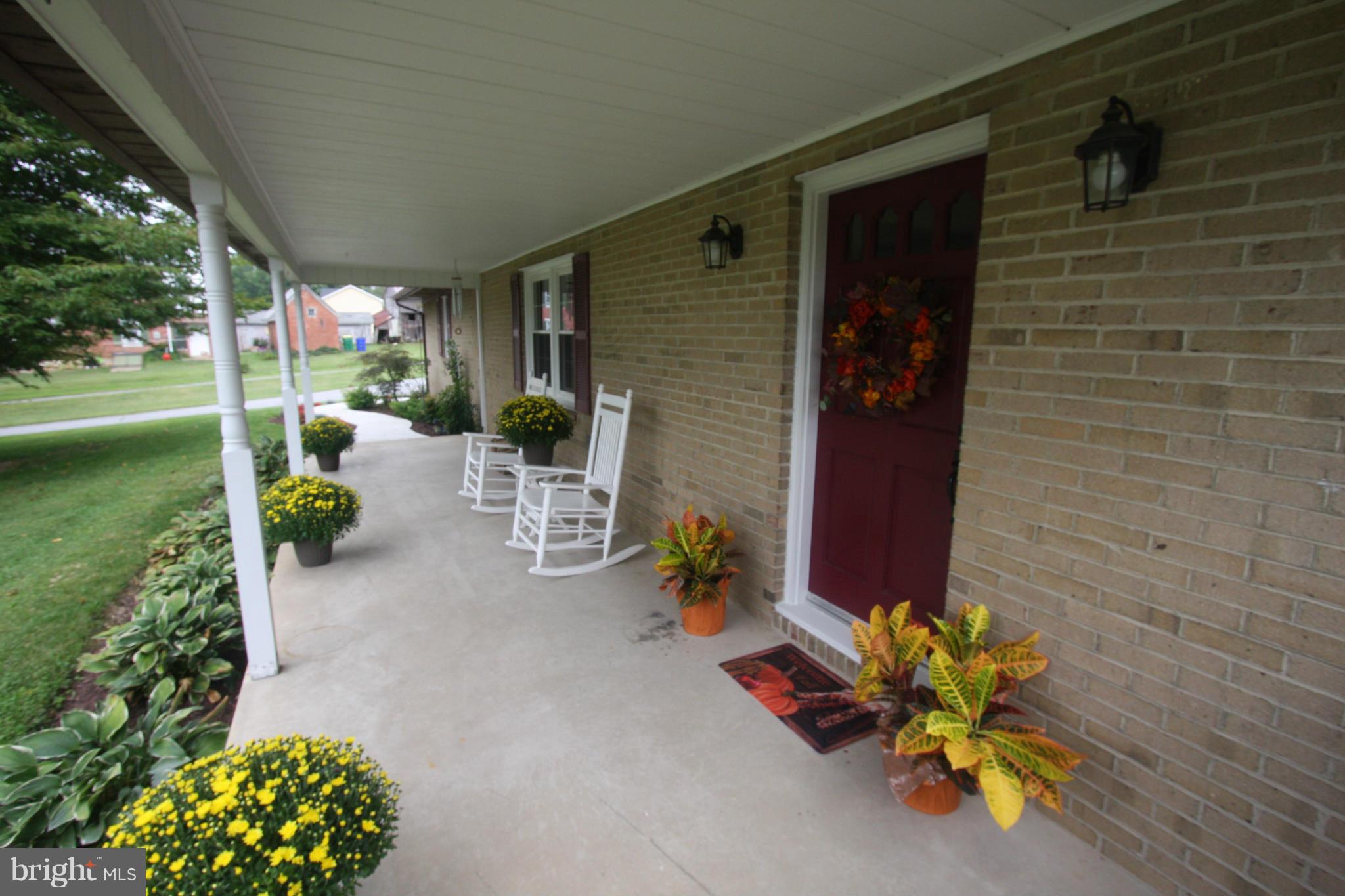 6207 New London Road New Market, MD 21774 - Photo 27 of 30 Covered Porch