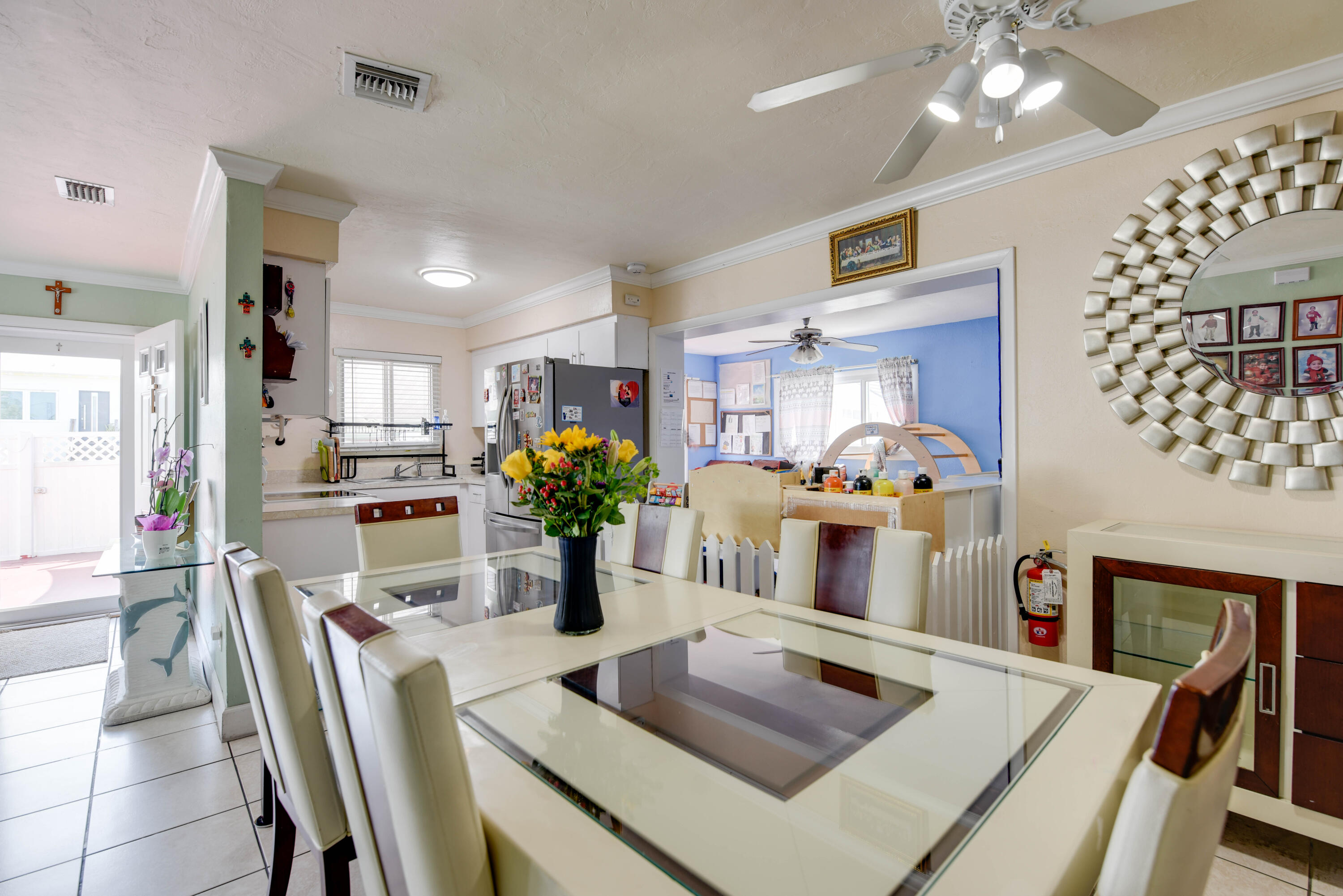 1524 5th Street Key West, FL 33040 - Photo 8 of 31 dining