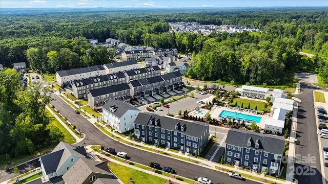 a picture of city view