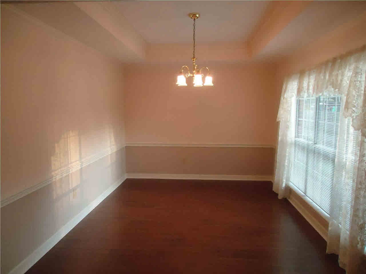 107 Timbercrest Drive Ridgeland, MS 39157 - Photo 13 of 25 Dining room with trey ceiling