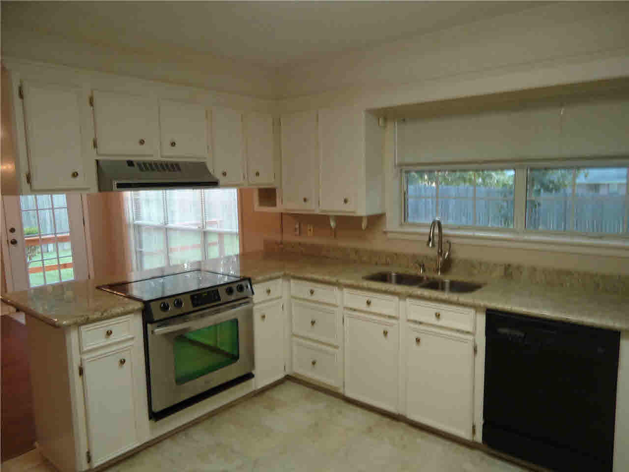 107 Timbercrest Drive Ridgeland, MS 39157 - Photo 8 of 25 Kitchen