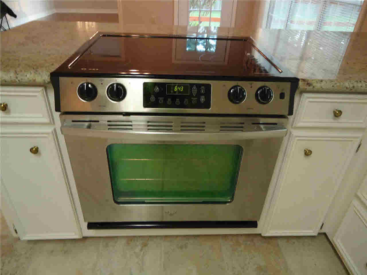 107 Timbercrest Drive Ridgeland, MS 39157 - Photo 9 of 25 New range/oven