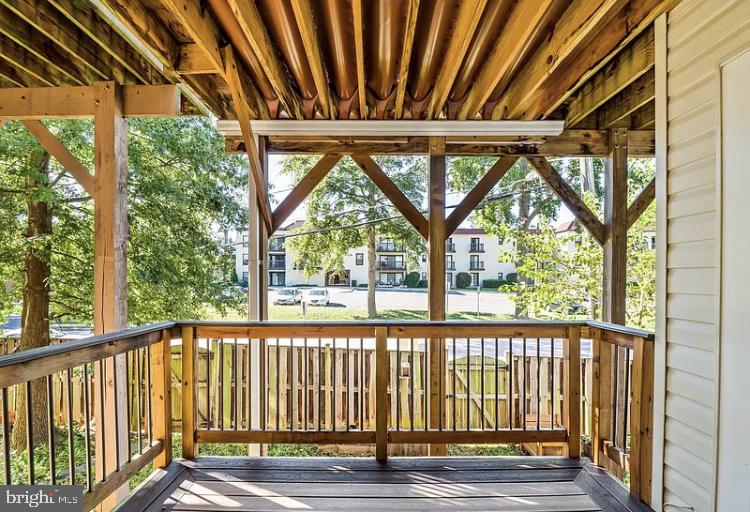 3385 Beechcliff Drive Alexandria, VA 22306 - Photo 2 of 2 Walkout Deck